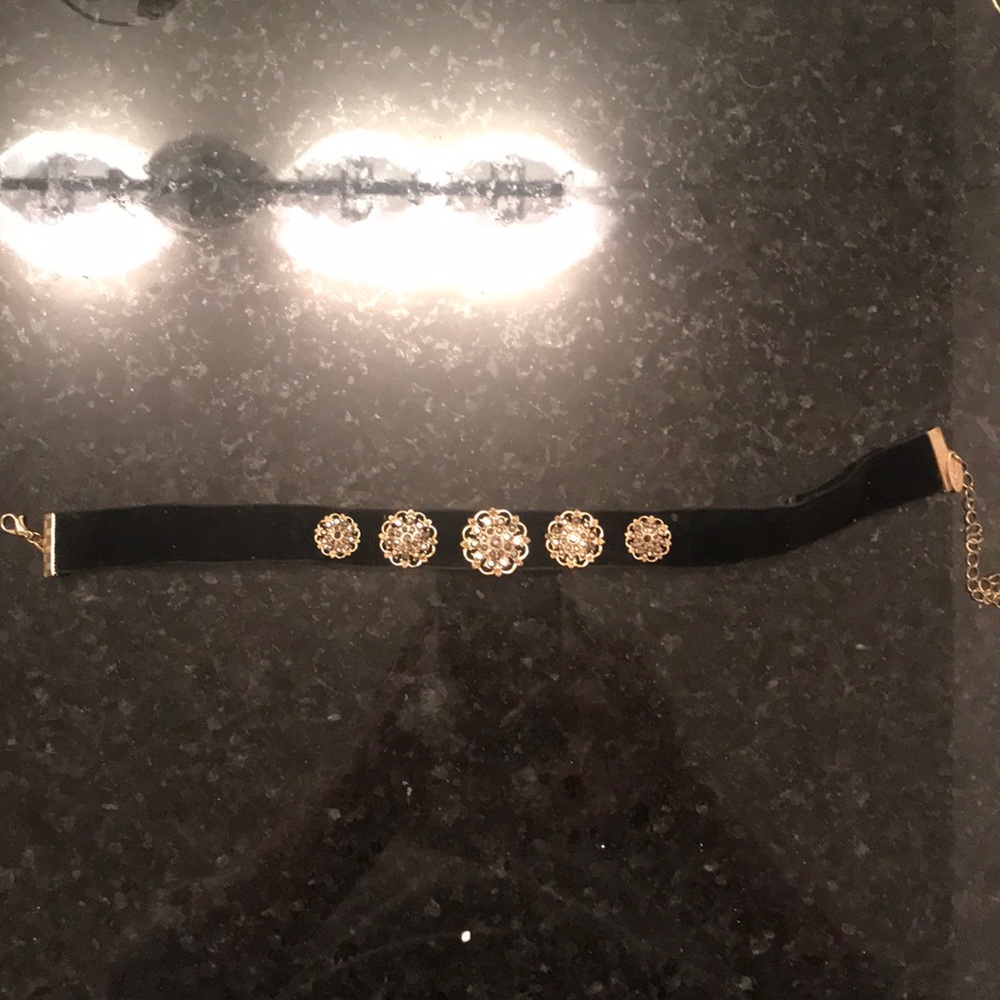 Gold Choker